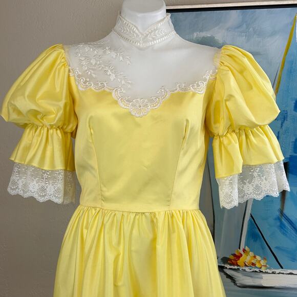 VTG 70s Princess Gown Carol Gowns by Mr. Walter, Yellow Organza Chiffon small - Picture 2 of 10
